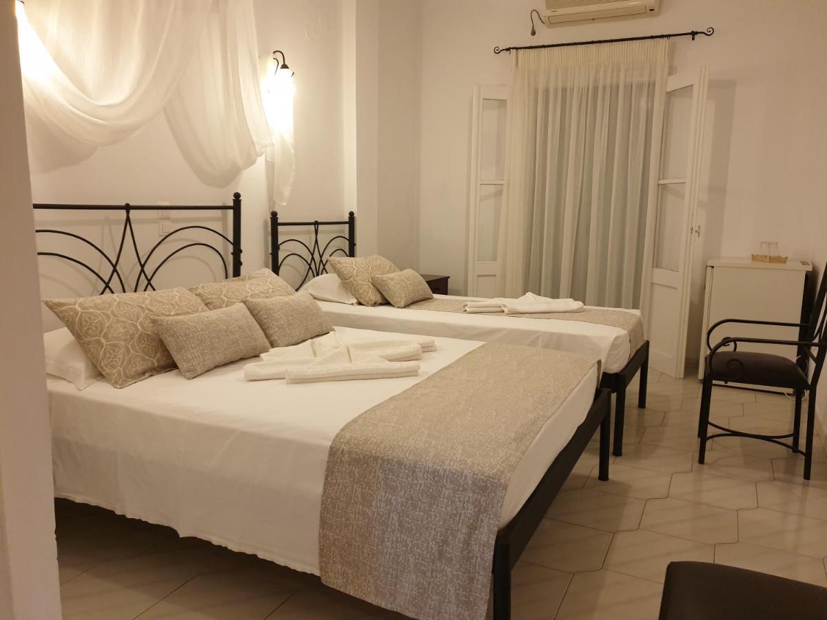 Sifnos Hotel Benaki Platis Gialos  Exterior foto