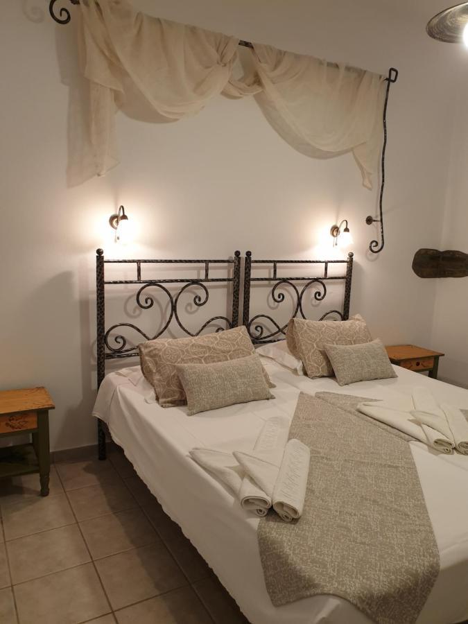 Sifnos Hotel Benaki Platis Gialos  Exterior foto