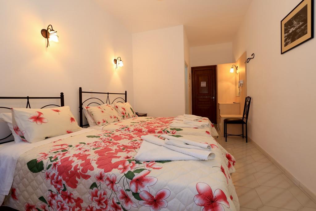 Sifnos Hotel Benaki Platis Gialos  Exterior foto